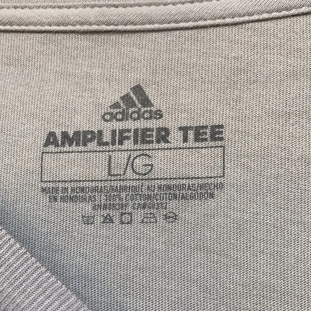 Adidas long sleeve tee shirt color green khaki
